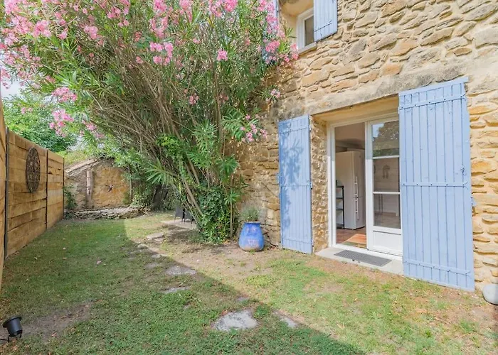 Mazet Magnan, Rustic Luxury In Provence