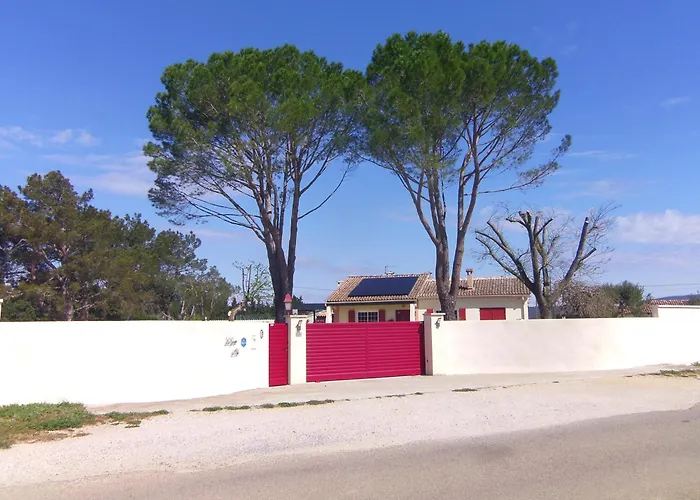 Les Garrigues De L'Oluke - Spa Privatif, Piscine, Tennis